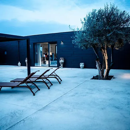 Enigma Villa Noto